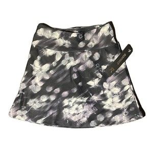 NWT Runway Girl's The Active Skort Skirt Moisture Wicking Black Floral Sz XS 4-5